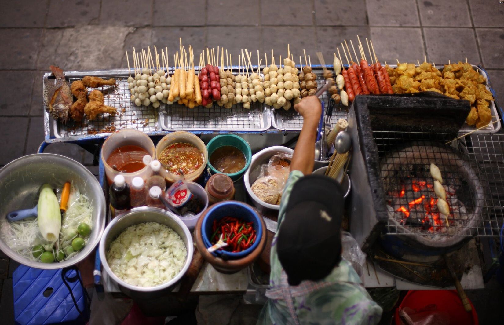 mouthwatering-street-food-destinations