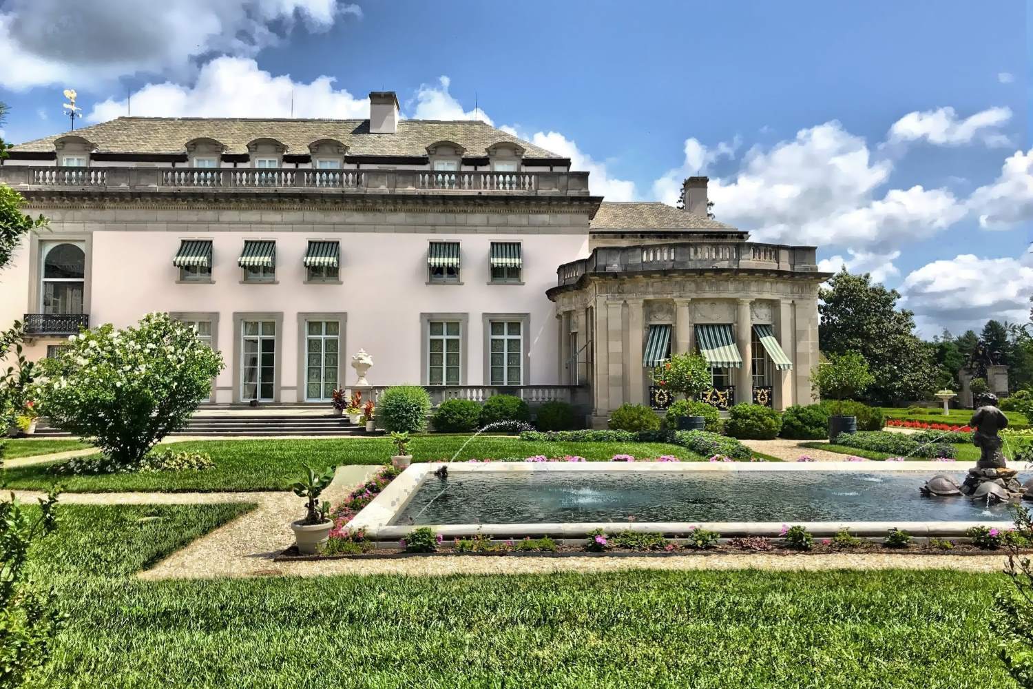 nemours-estate-wilmingtons-french-style-chateau