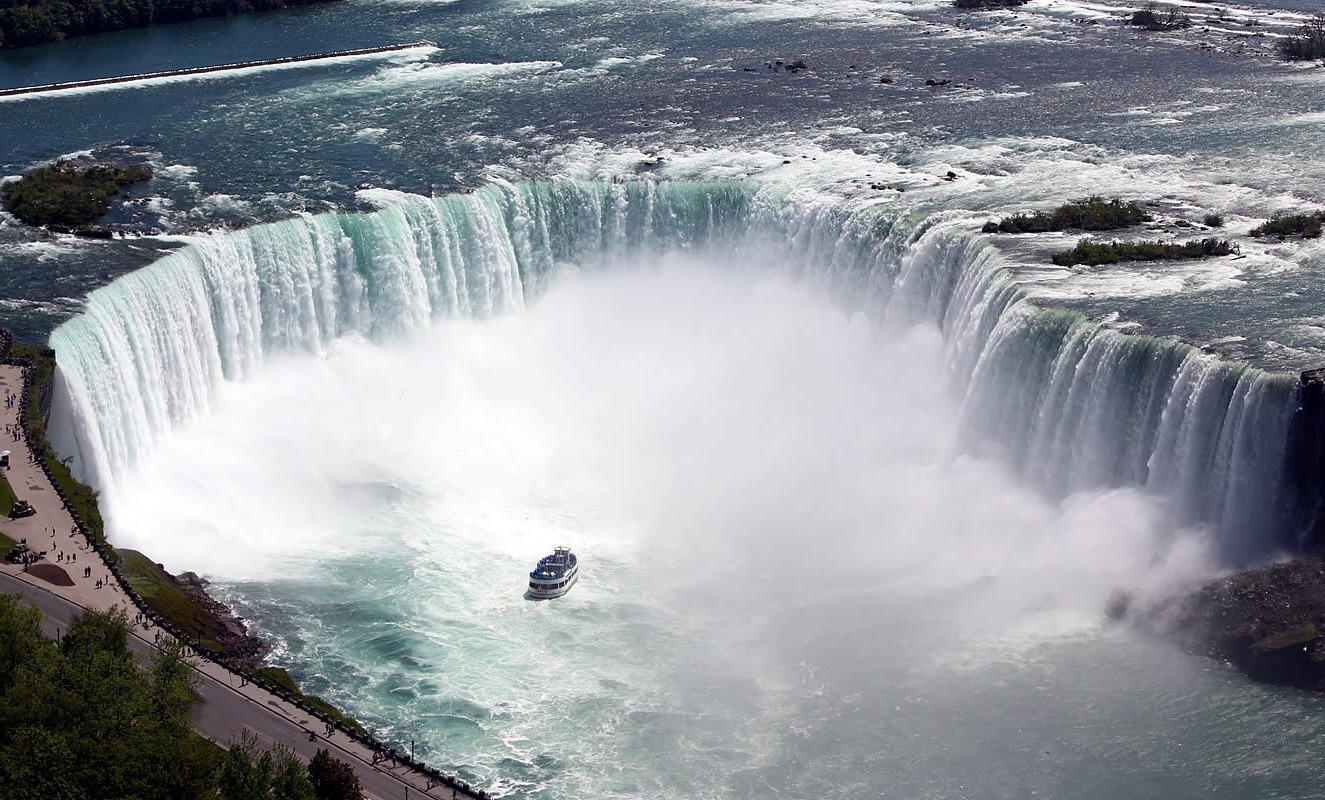 Niagara-Falls-Maid-Of-The-Mist-8211-Get-Up-Close-To-The-Roar niagara-falls-maid-of-the-mist-get-up-close-to-the-roar