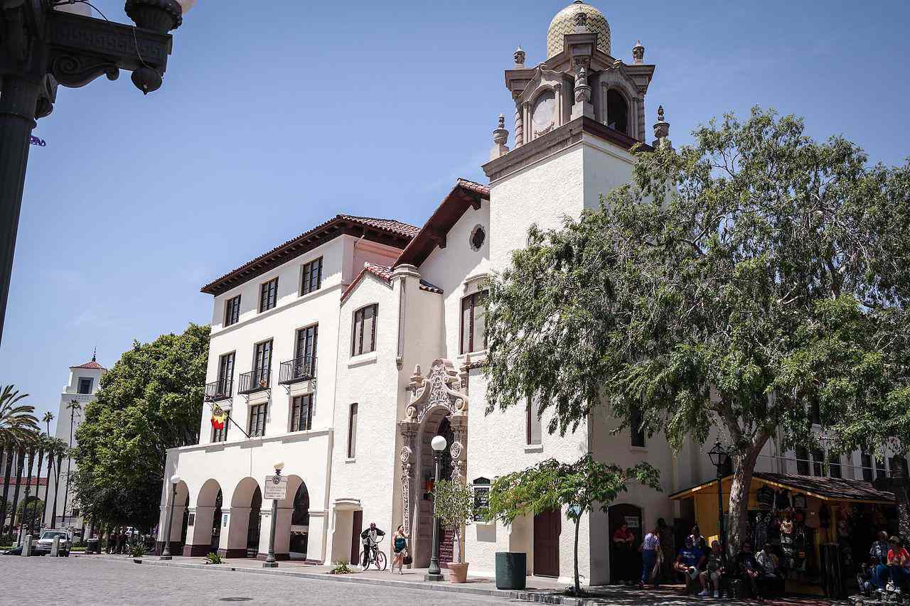 olvera-street-los-angeles-mexican-marketplace