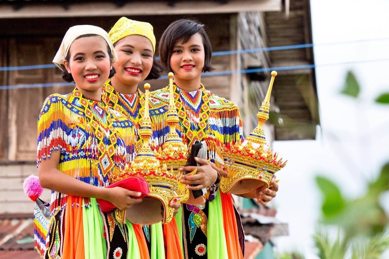 Same-Same-But-Different-The-Intriguing-Origins-Of-Thailand8217s-Tourist-Catchphrase same-same-but-different-the-intriguing-origins-of-thailands-tourist-catchphrase