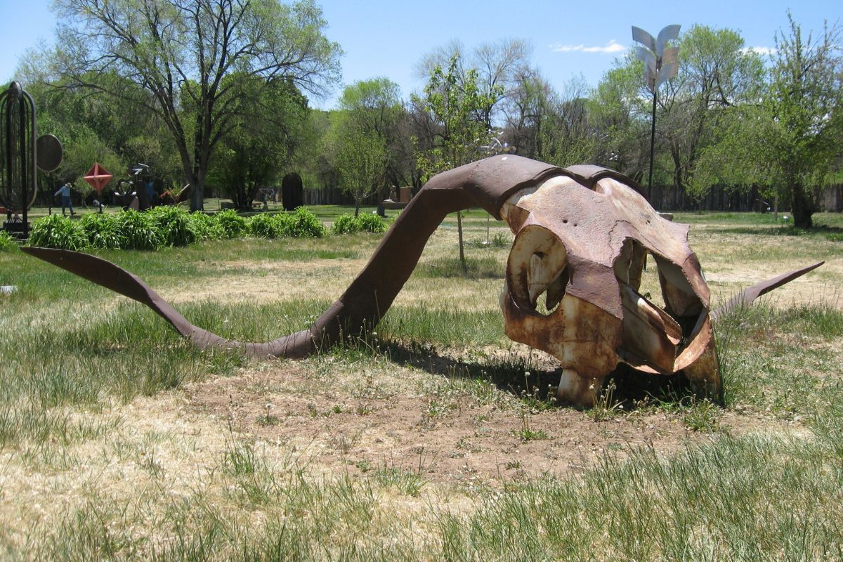 santa-fes-artistic-marvel-shidoni-foundry-awaits