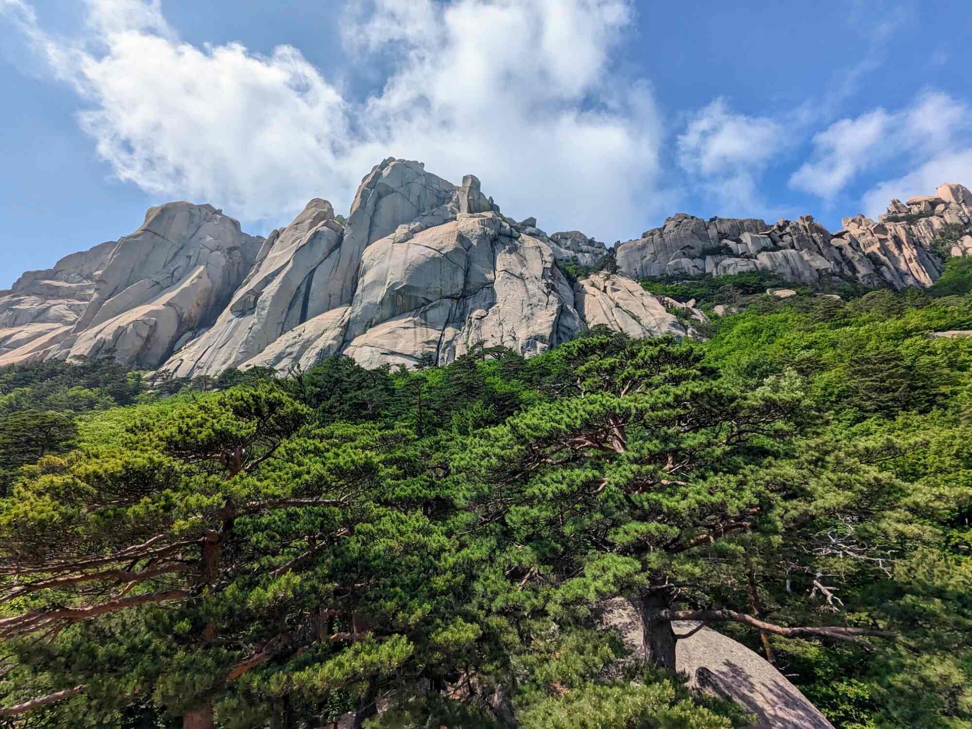 Secrets-Of-Seoraksan-National-Park-You-Need-To-Know-Before-Visiting secrets-of-seoraksan-national-park-you-need-to-know-before-visiting