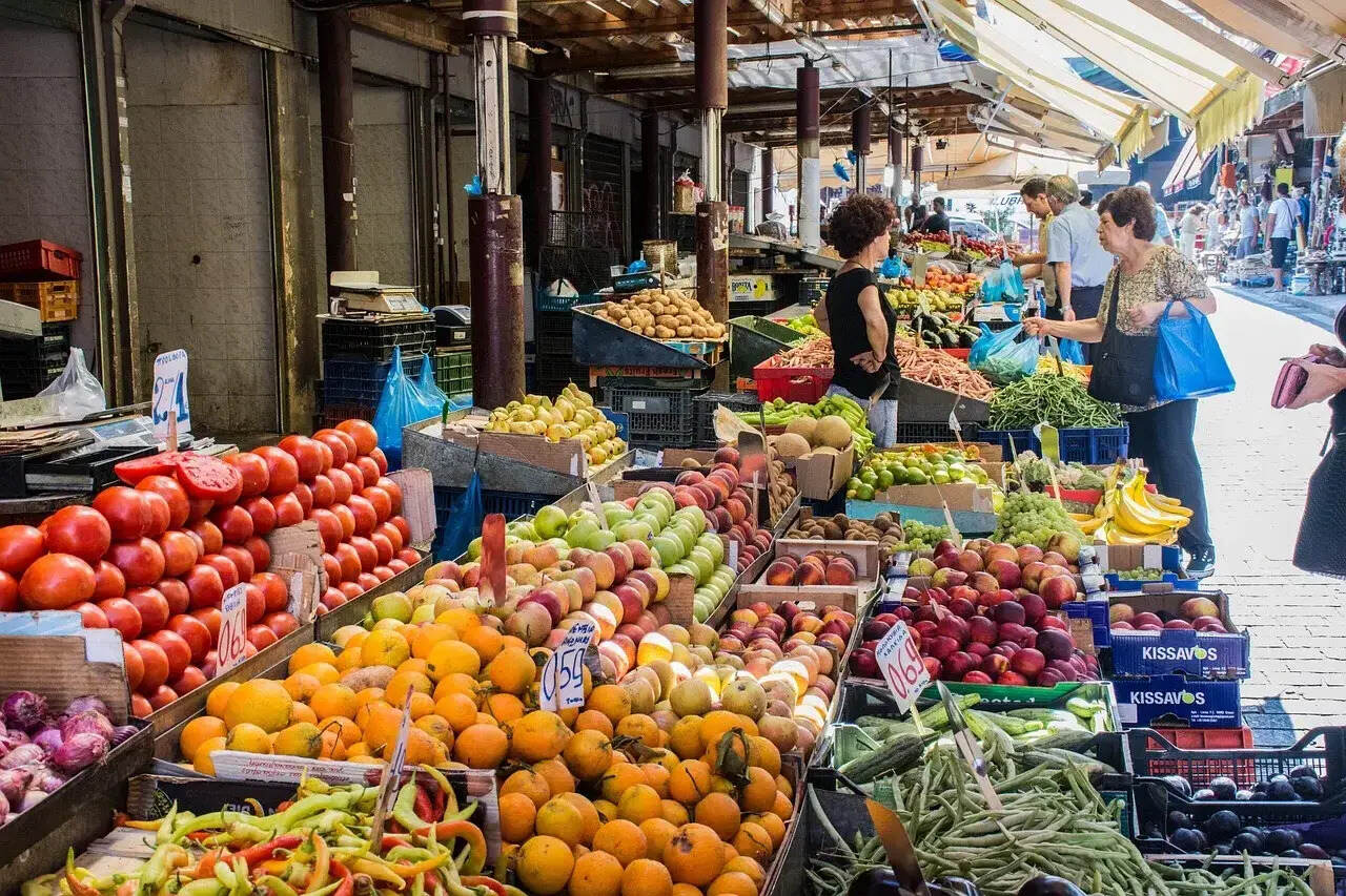 secrets-of-the-vibrant-markets-in-athens