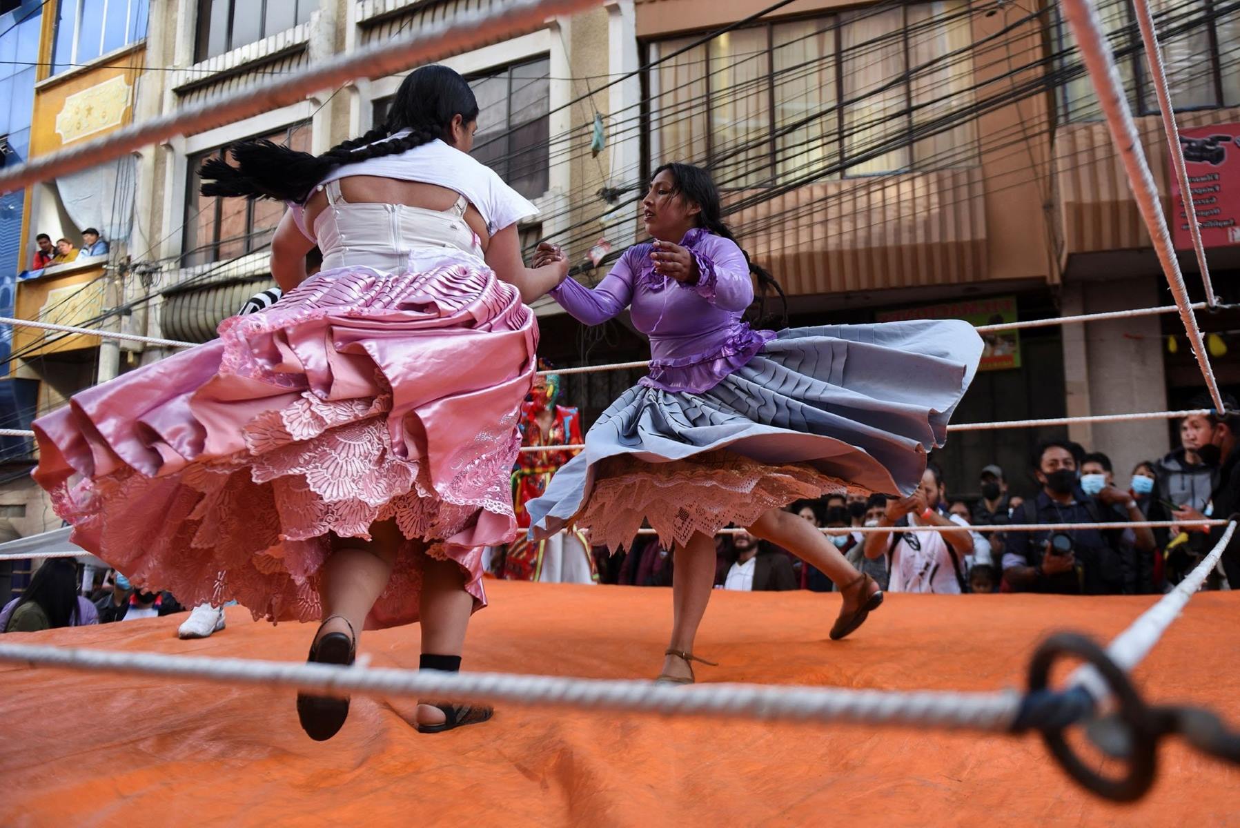 Secrets-To-Experiencing-A-Cholitas-Wrestling-Show-Like-A-Local secrets-to-experiencing-a-cholitas-wrestling-show-like-a-local