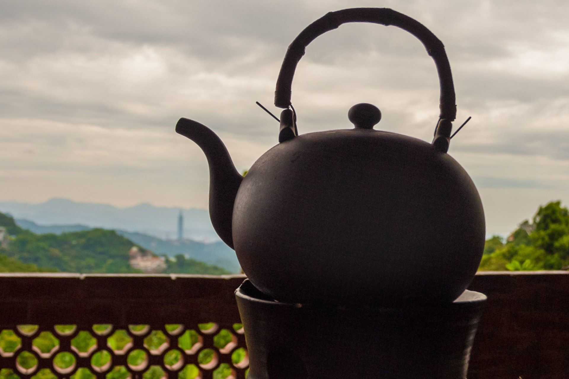 Secrets-To-Exploring-Maokong-Taipei8217s-Hidden-Tea-Town secrets-to-exploring-maokong-taipeis-hidden-tea-town