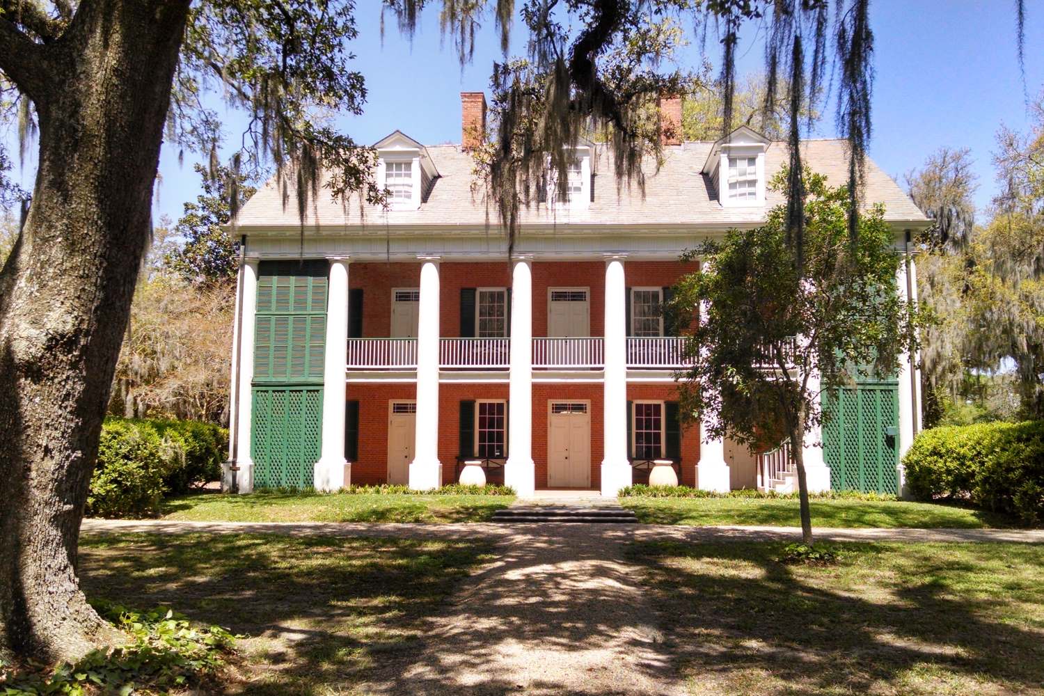 shadows-on-the-teche-new-iberias-antebellum-plantation