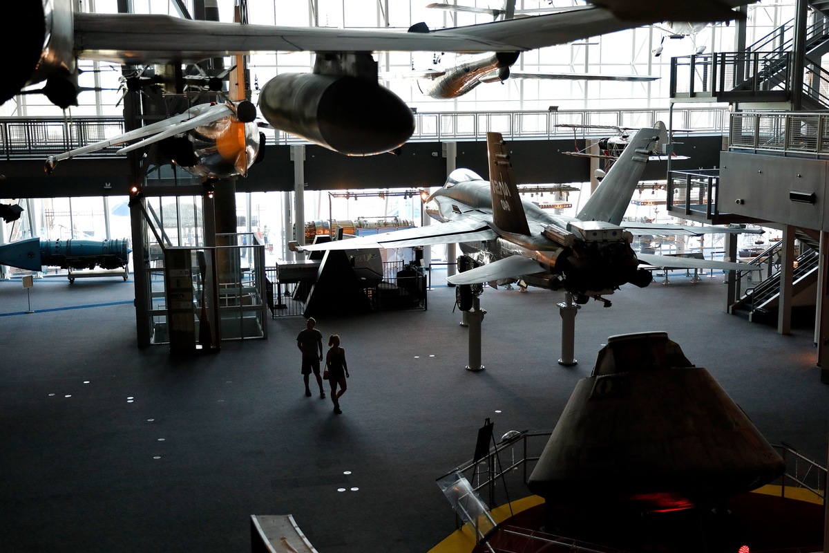 Soar-Through-Time-At-Virginia-Air-And-Space-Center soar-through-time-at-virginia-air-and-space-center