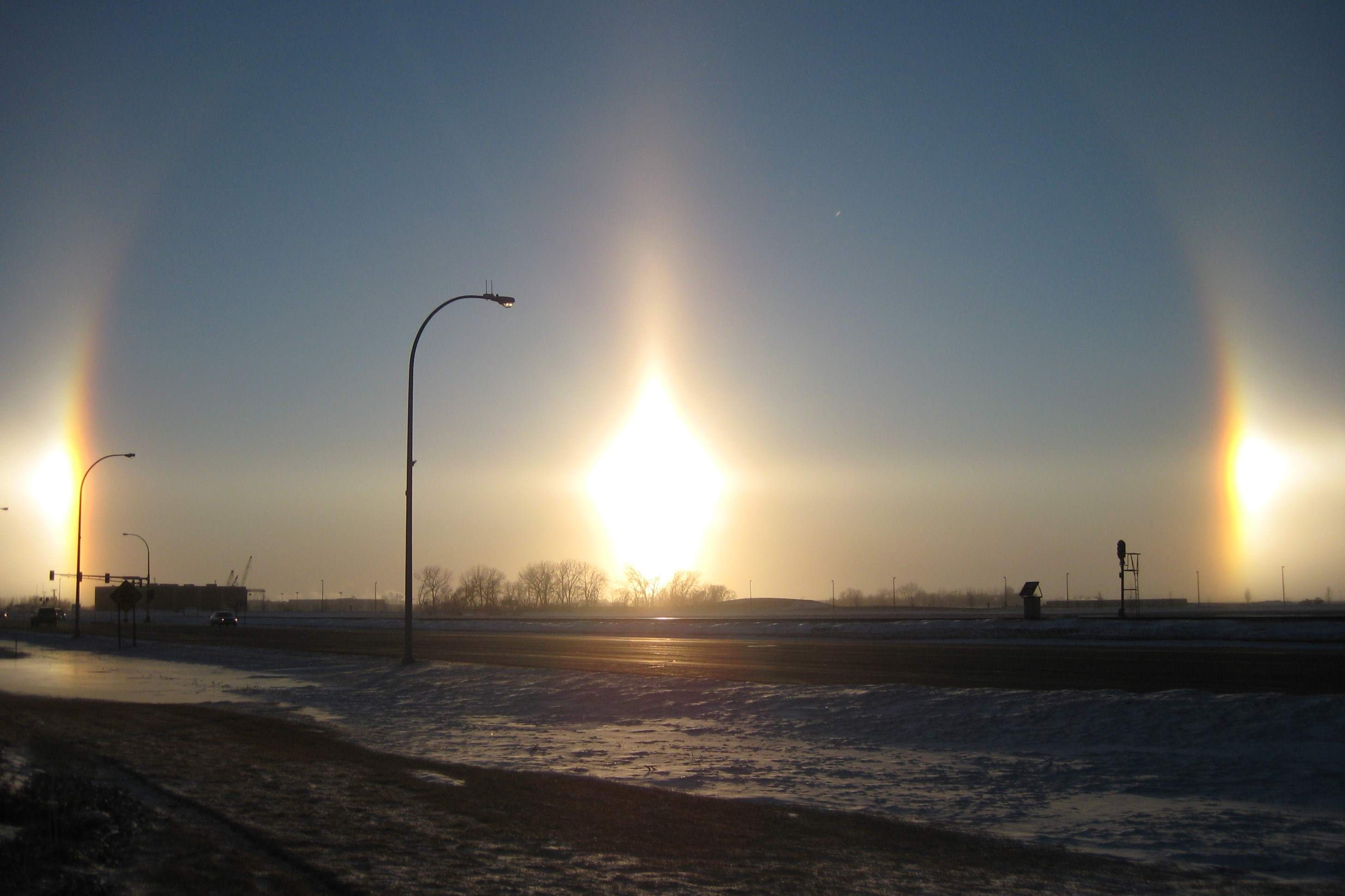 Spectacular-Places-To-Witness-Sun-Dogs spectacular-places-to-witness-sun-dogs