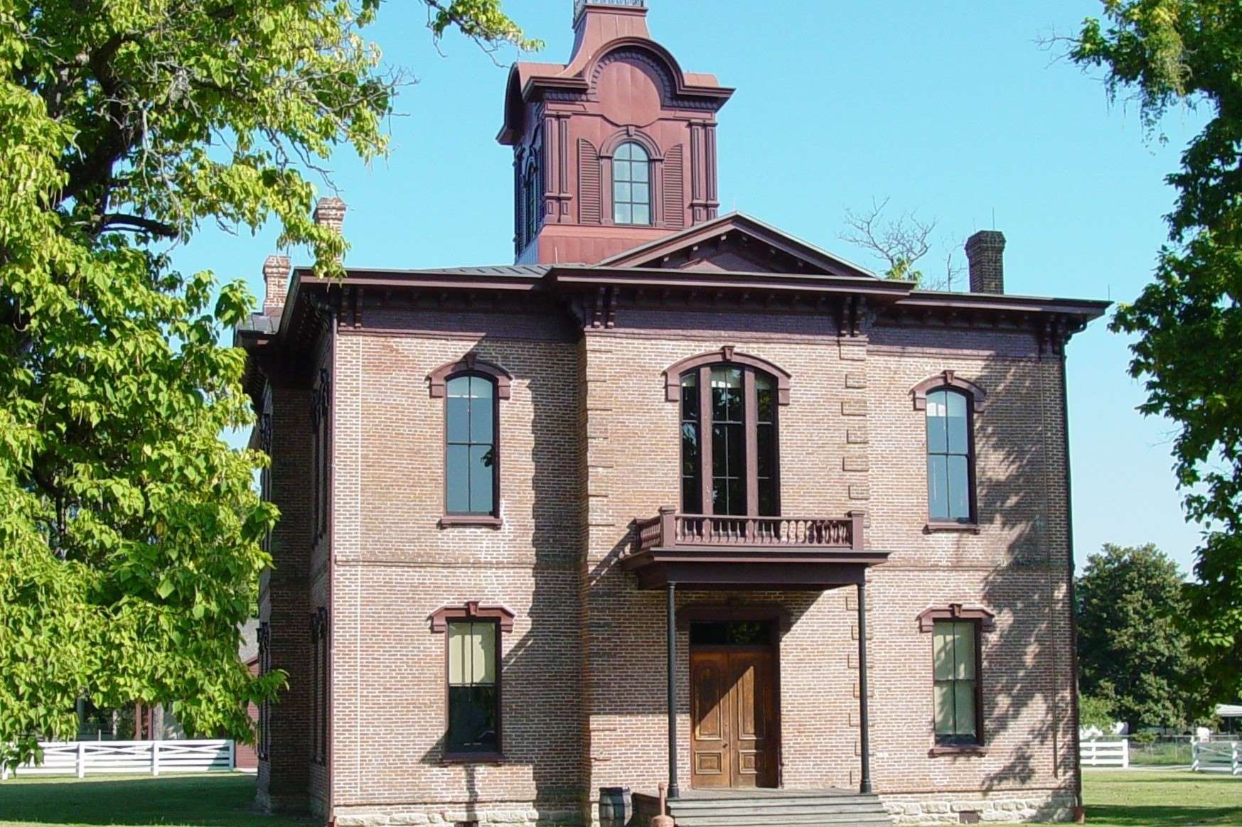 step-back-in-time-at-old-washingtons-antebellum-town