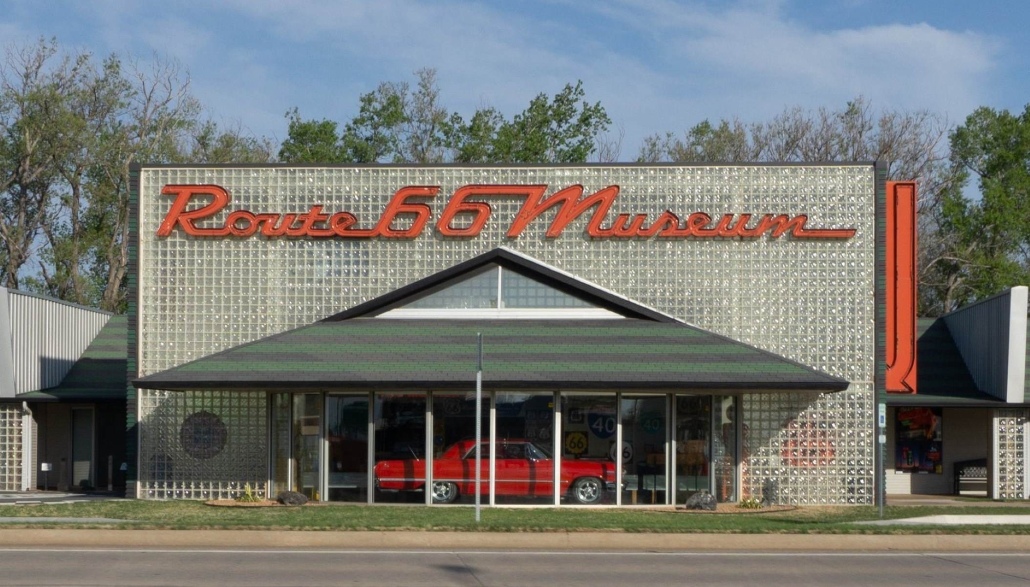 uncover-the-magic-of-clintons-route-66-museum