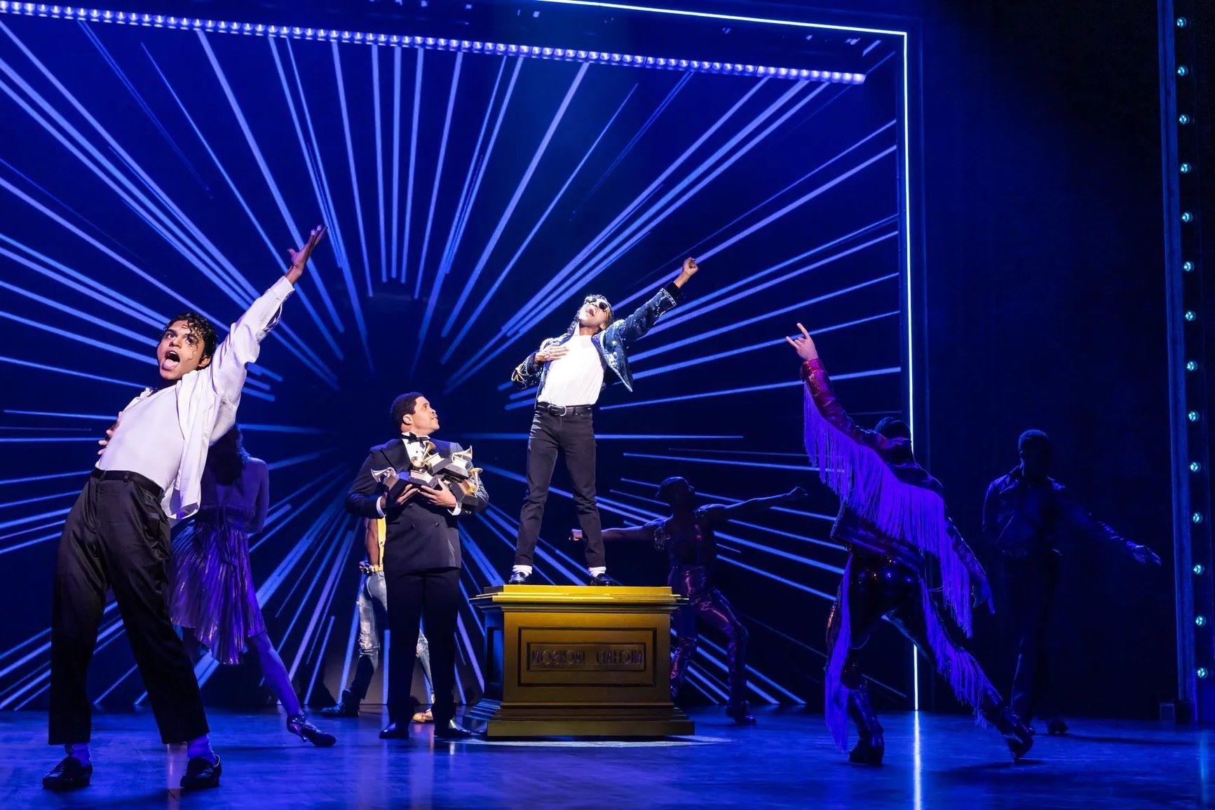 unforgettable-performances-at-quincy-music-theatre