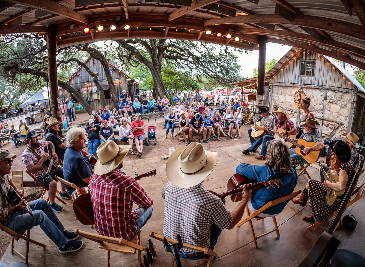 Unleash-The-Magic-Of-Luckenbach8217s-Music-Scene unleash-the-magic-of-luckenbachs-music-scene