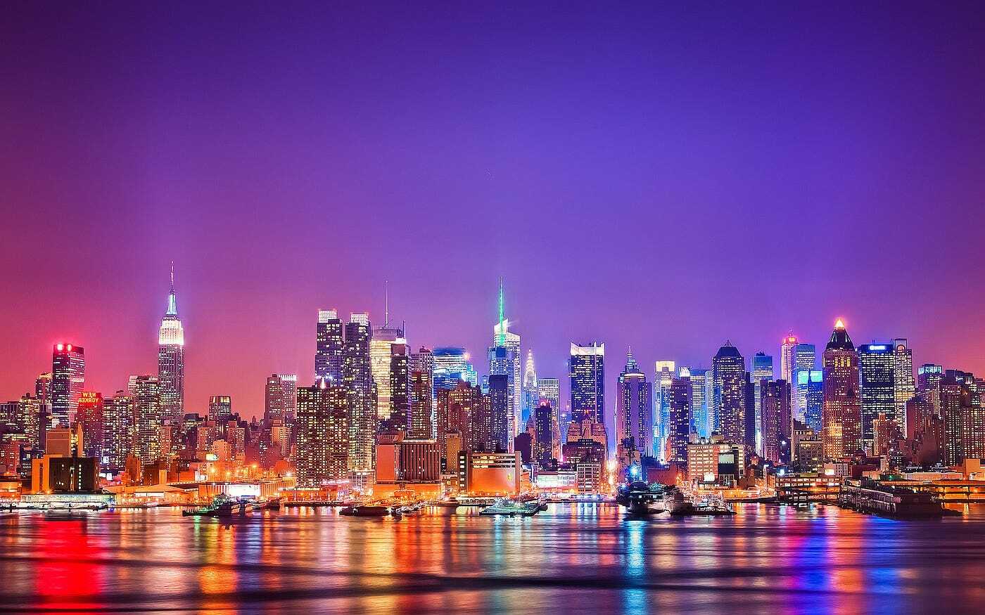 vibrant-neon-cities-that-never-sleep