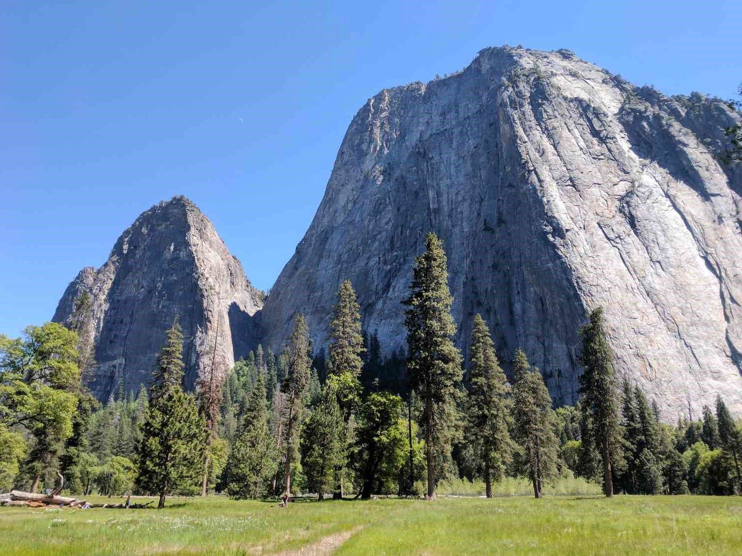 yosemite-national-park-californias-granite-cliffs