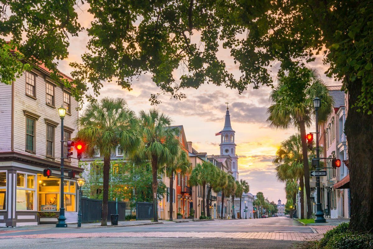 12-Hidden-Gems-And-Must-See-Spots-In-Downtown-Charleston 12-hidden-gems-and-must-see-spots-in-downtown-charleston
