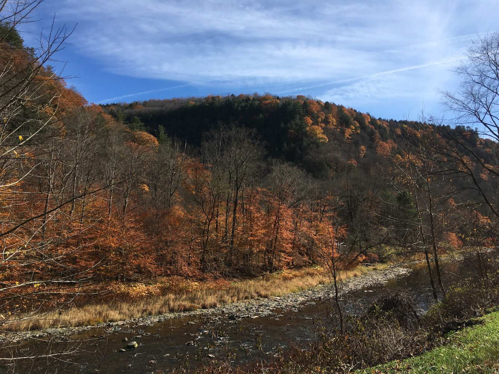 adventure-awaits-at-leonard-harrison-state-park