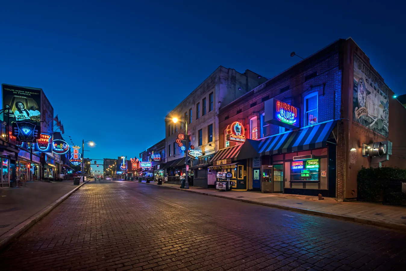 beale-street-blues-magic-in-memphis