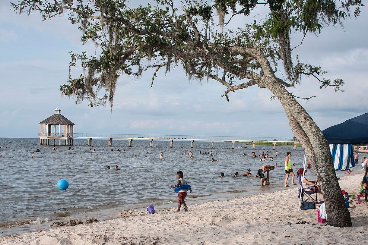 breathtaking-lake-pontchartrain-vistas-at-fontainebleau-park