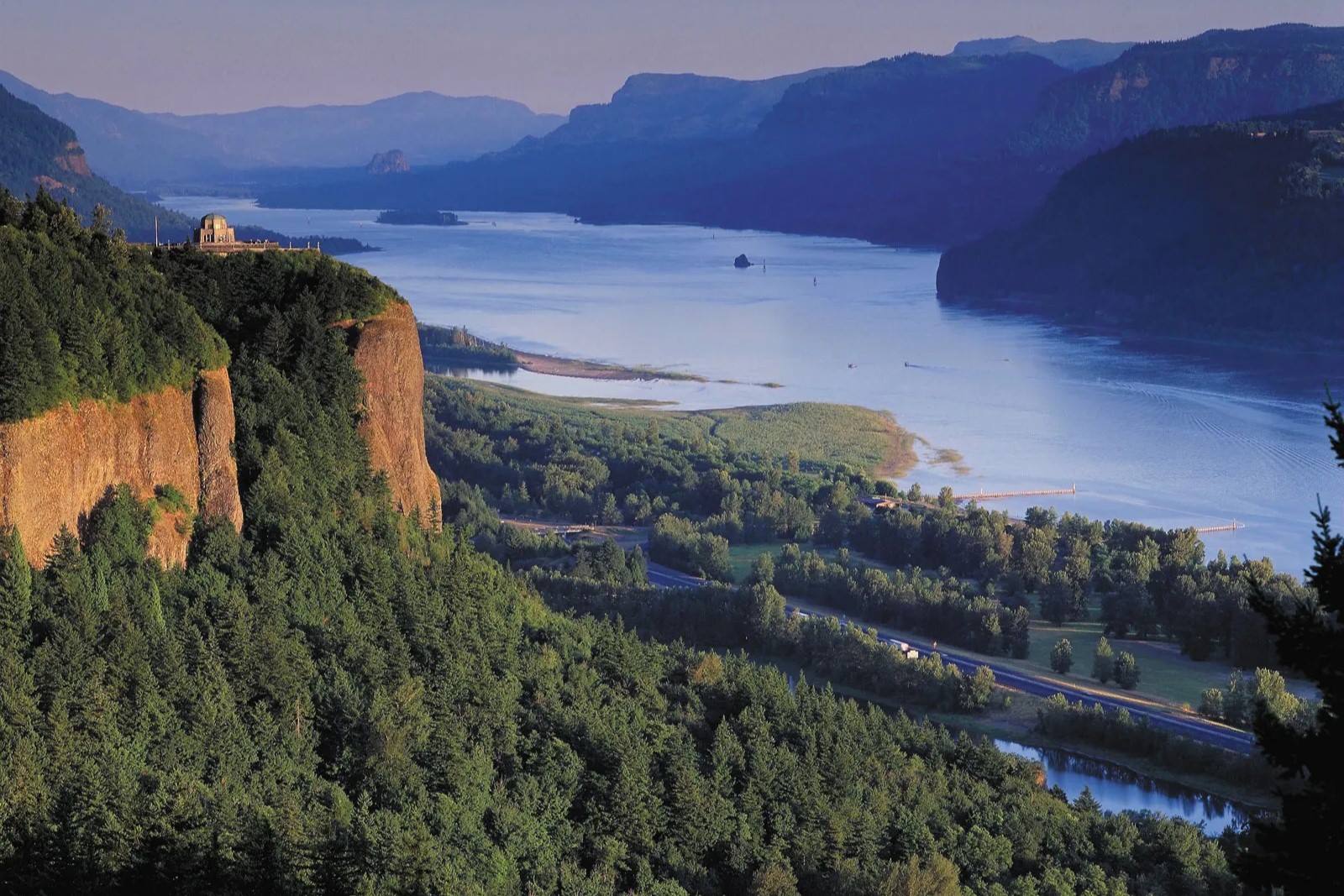 breathtaking-views-at-columbia-river-gorge