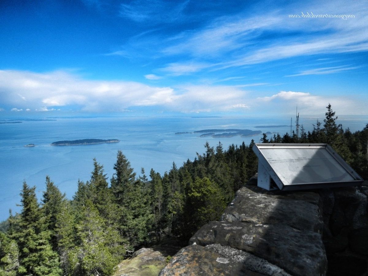 breathtaking-views-from-mount-constitution-on-orcas-island