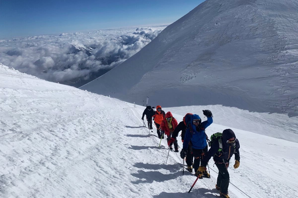 Challenging-The-Summit-Of-Mount-Elbrus challenging-the-summit-of-mount-elbrus