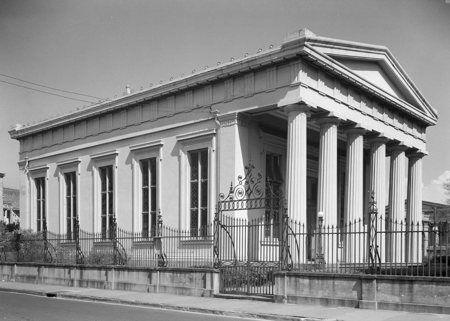 charlestons-historic-kahal-kadosh-beth-elohim-synagogue