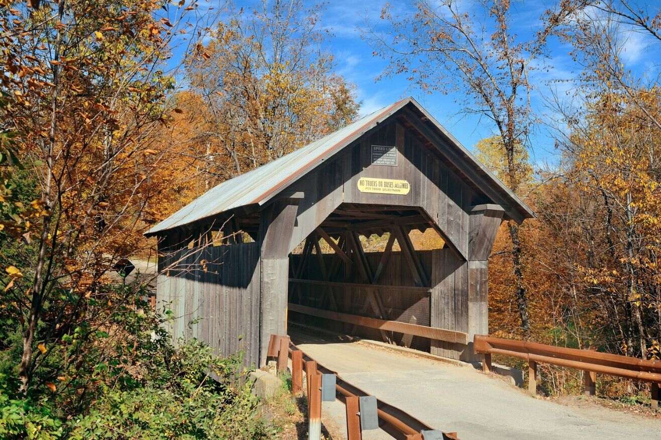 charming-hartland-the-timeless-willard-covered-bridge
