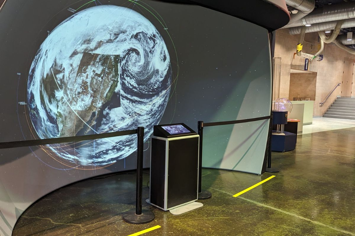 Dive-Into-Fun-At-Michigan-Science-Center dive-into-fun-at-michigan-science-center