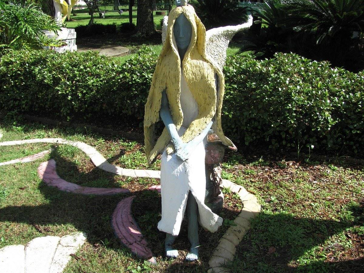 Enchanting-Art-Oasis-Chauvin-Sculpture-Garden enchanting-art-oasis-chauvin-sculpture-garden