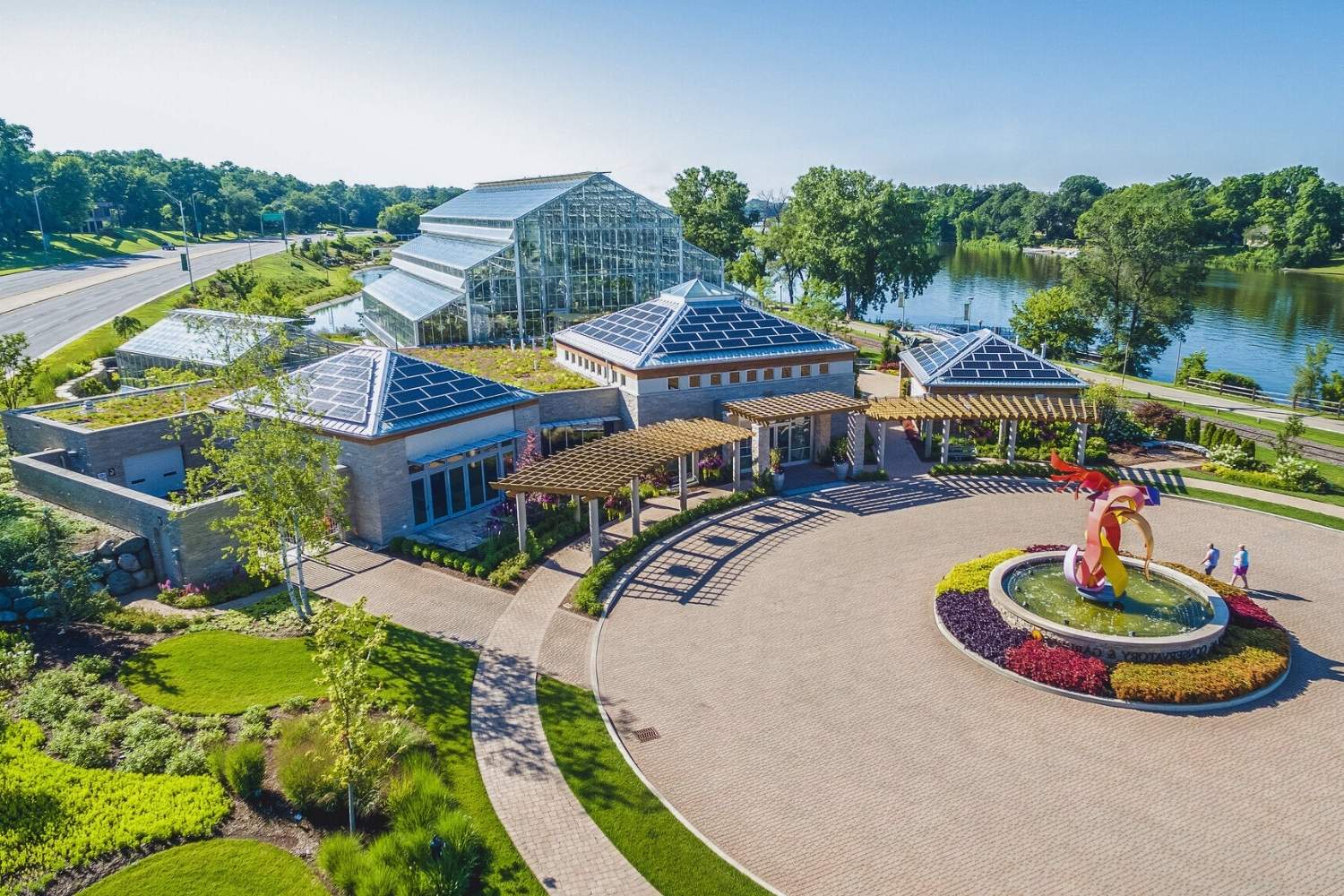 enchanting-beauty-of-rockfords-nicholas-gardens