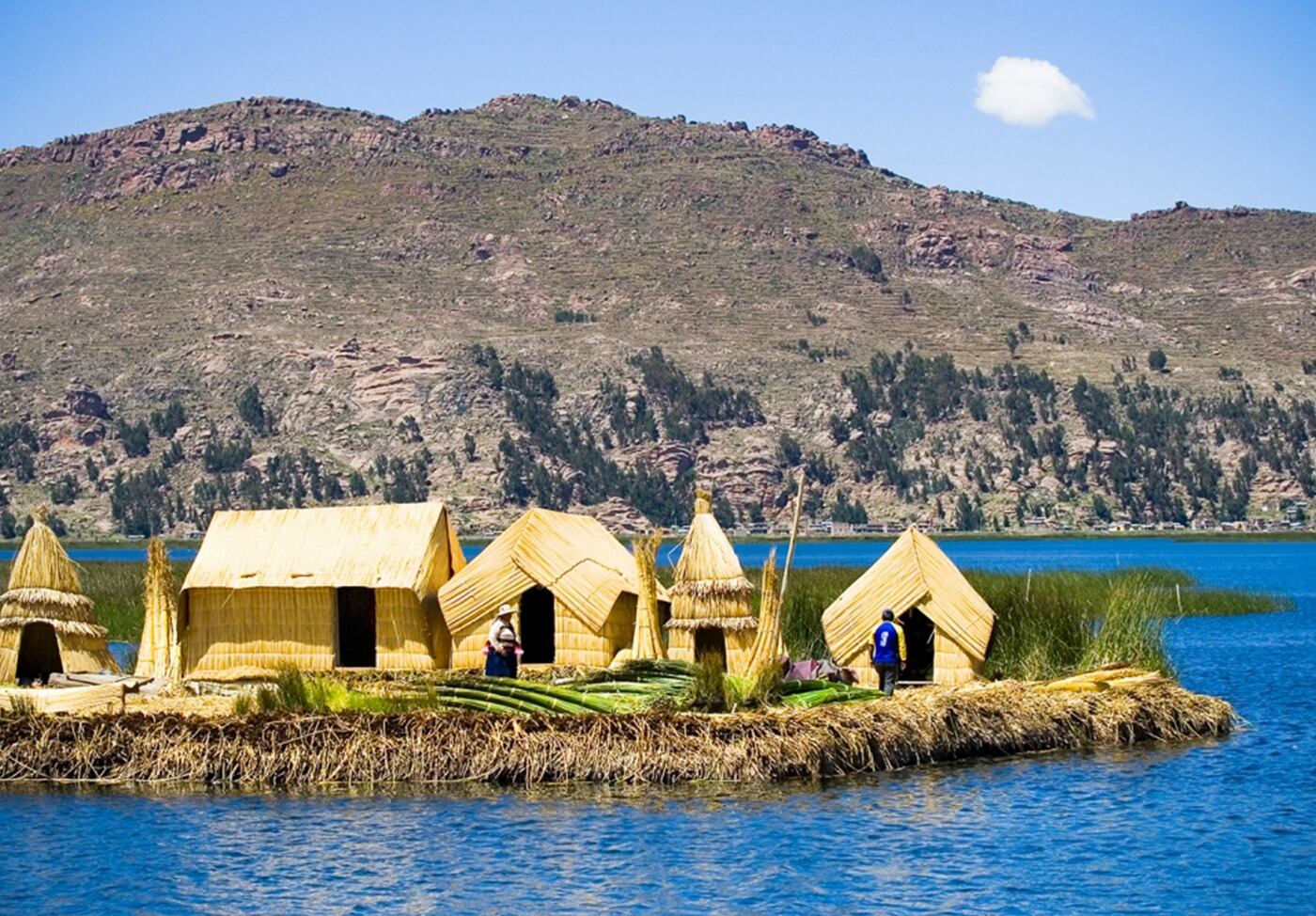 Exploring-Lake-Titicaca8217s-Floating-Islands exploring-lake-titicacas-floating-islands