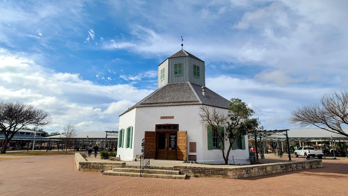 fredericksburgs-charming-german-legacy