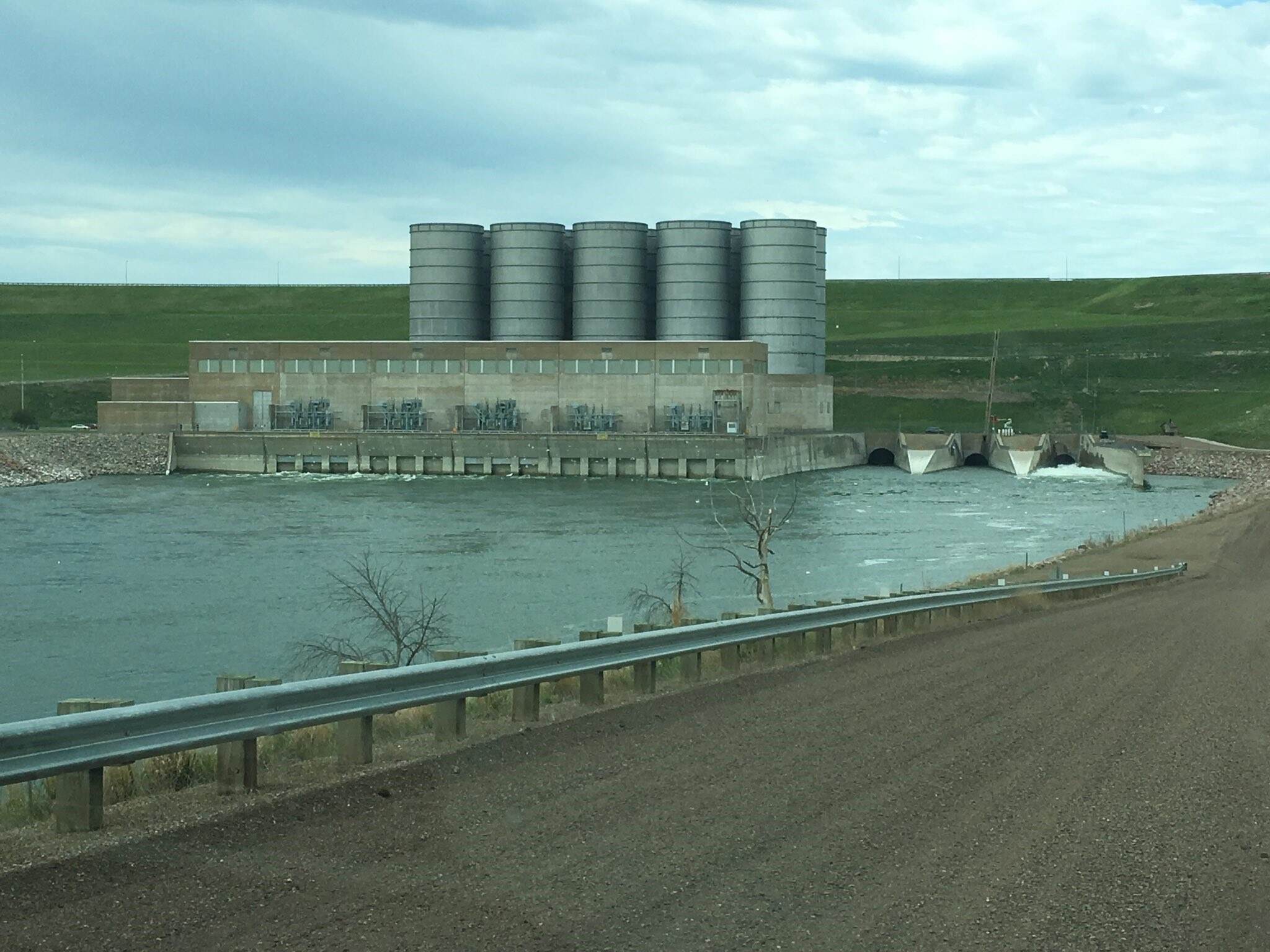 Garrison-Dam8217s-Aquatic-Wonders-Await garrison-dams-aquatic-wonders-await