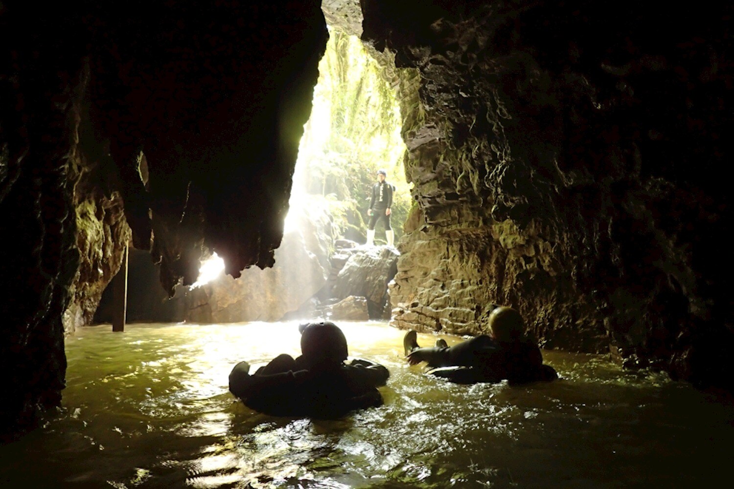 Glowworm-Cave-Tubing-Adventure glowworm-cave-tubing-adventure