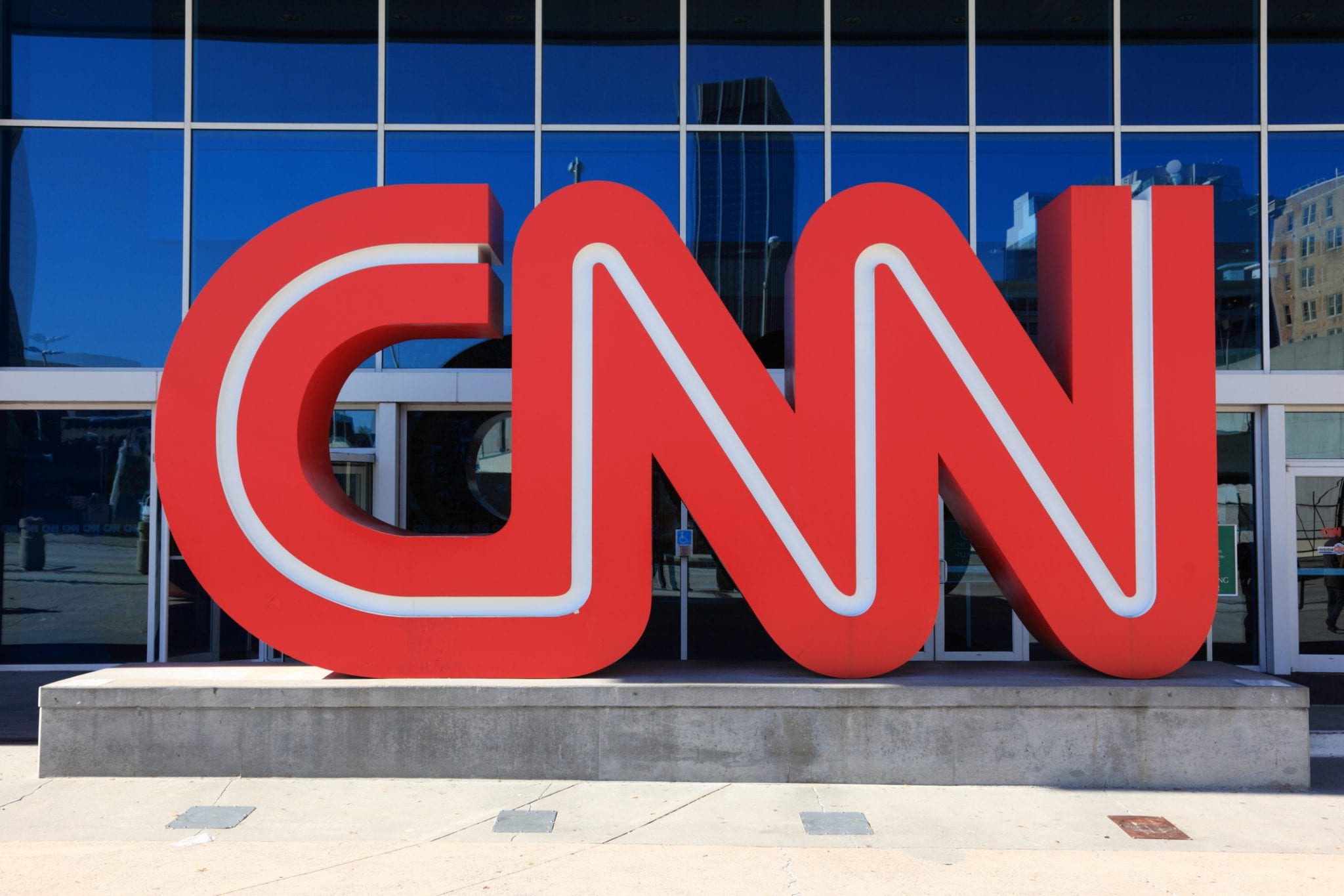 Go-Behind-The-Scenes-At-CNN-Studio-Tours go-behind-the-scenes-at-cnn-studio-tours