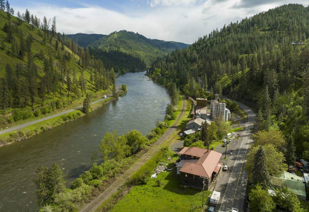 golden-adventures-on-the-historic-byway