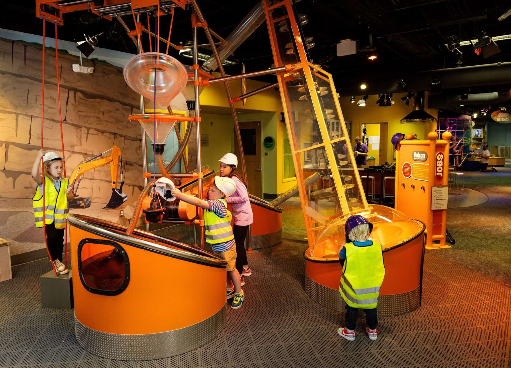 hands-on-fun-at-discovery-place-kids