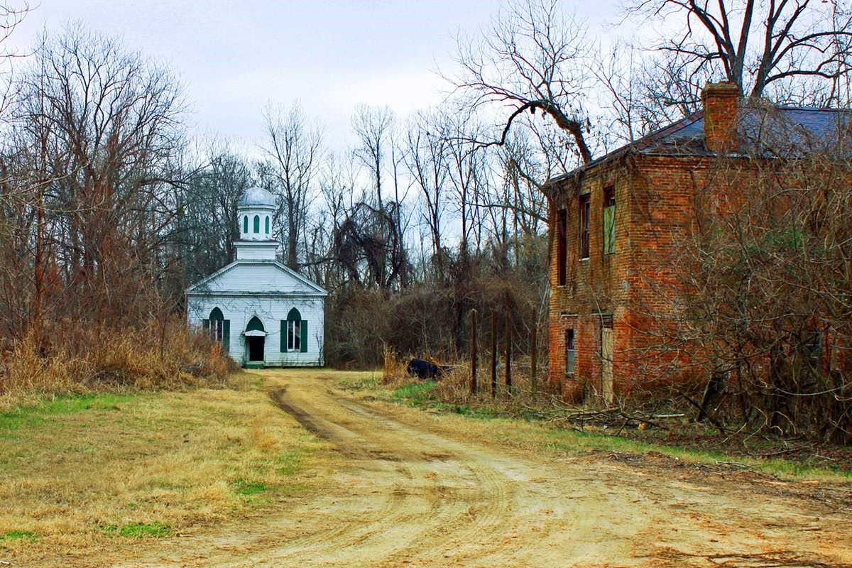 haunting-charm-of-rodney-ghost-town