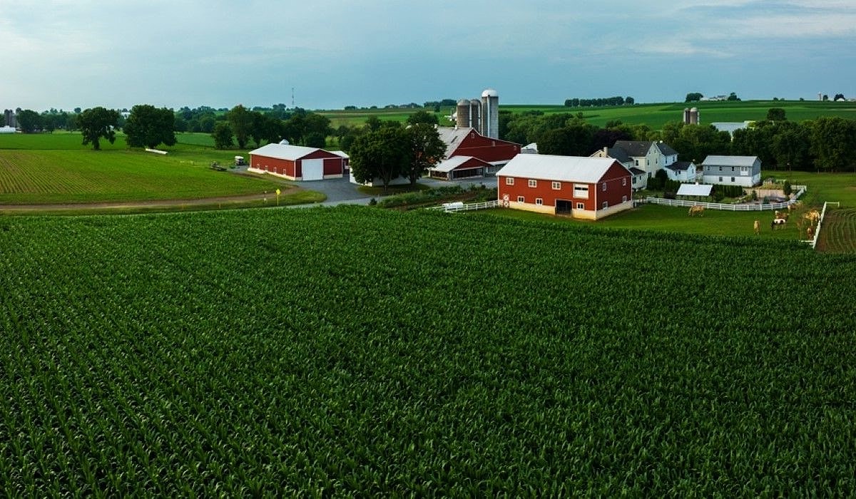 hidden-dutch-colonial-villages-in-pennsylvania