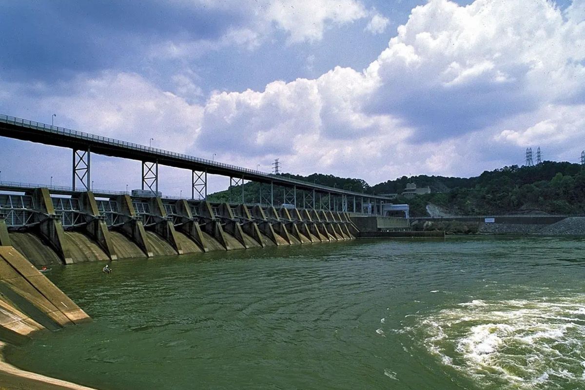 hidden-river-ports-of-the-tennessee-river