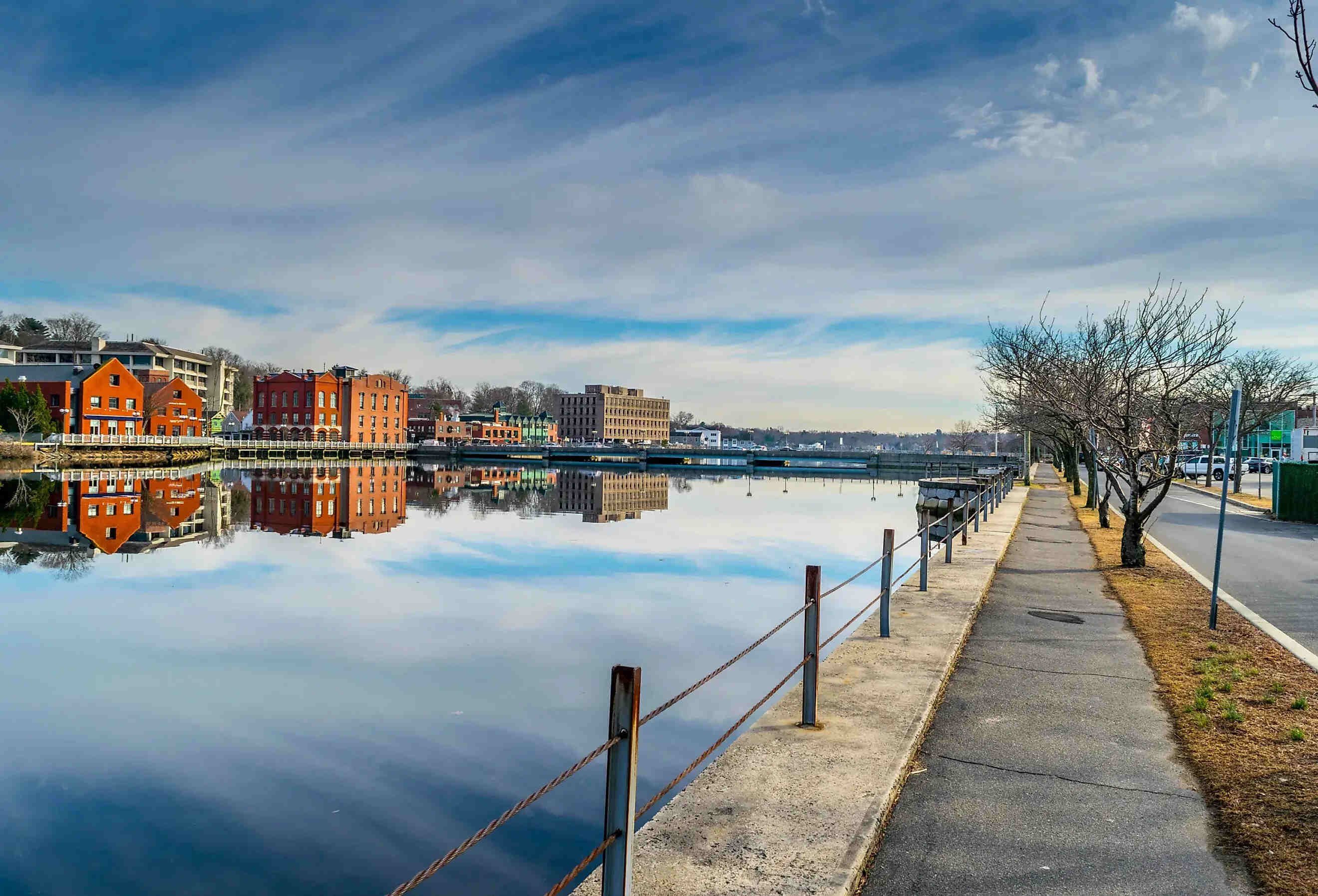 hidden-river-towns-of-the-connecticut-valley