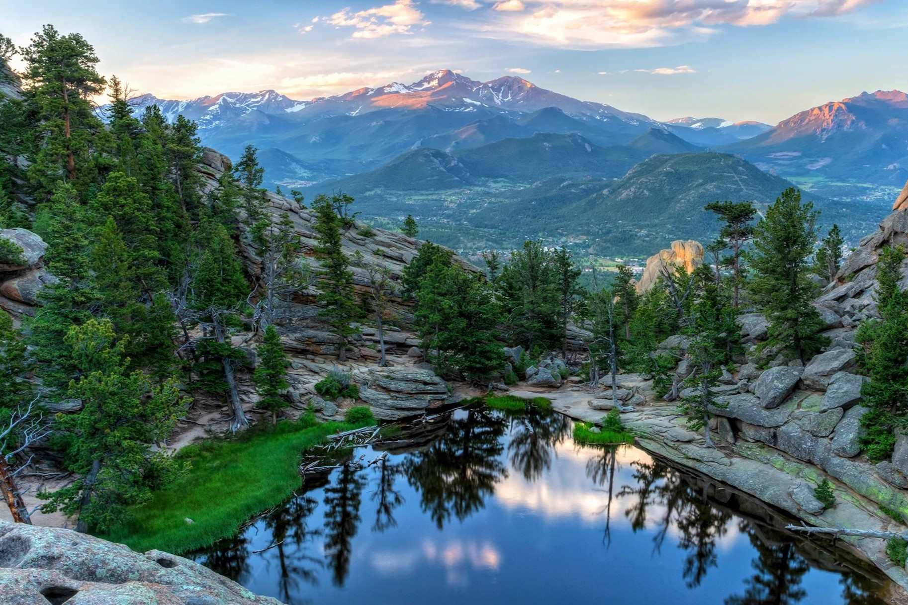 majestic-peaks-await-at-rocky-mountain-national-park