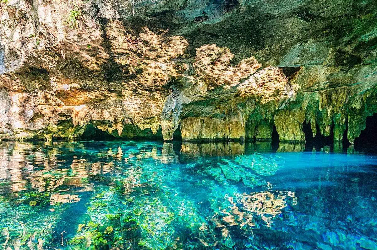 Mayan-Purification-Ceremony-At-Gran-Cenote-Mexico mayan-purification-ceremony-at-gran-cenote-mexico