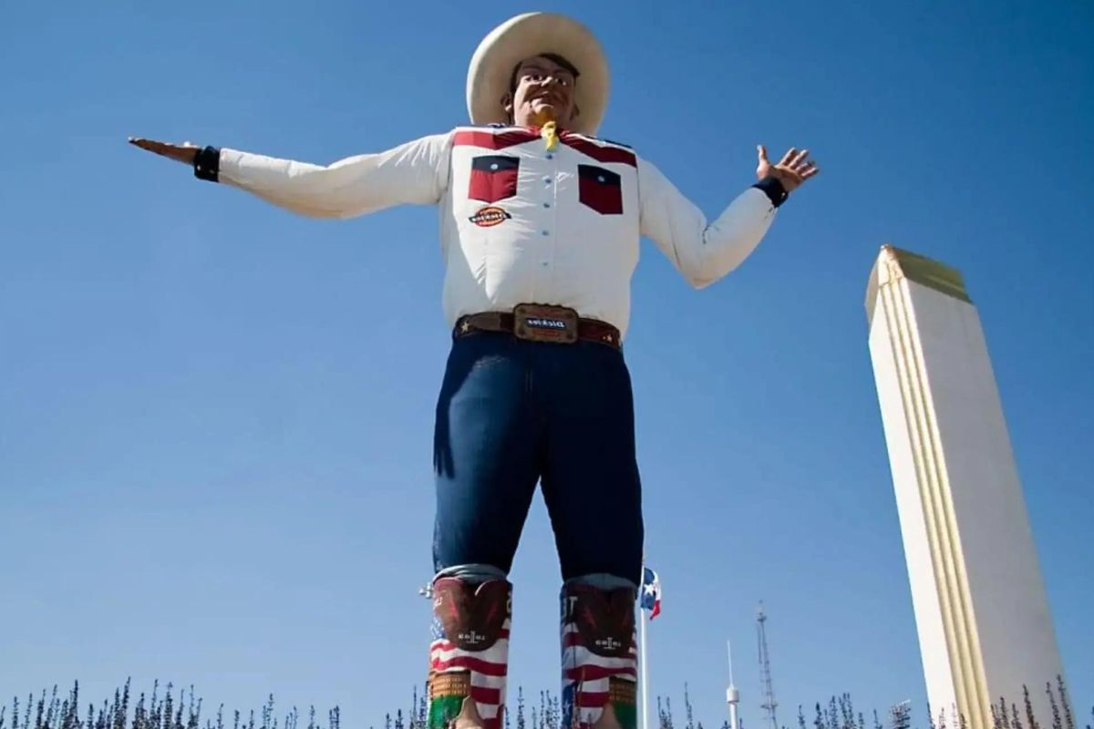 meet-big-tex-at-the-iconic-texas-state-fair