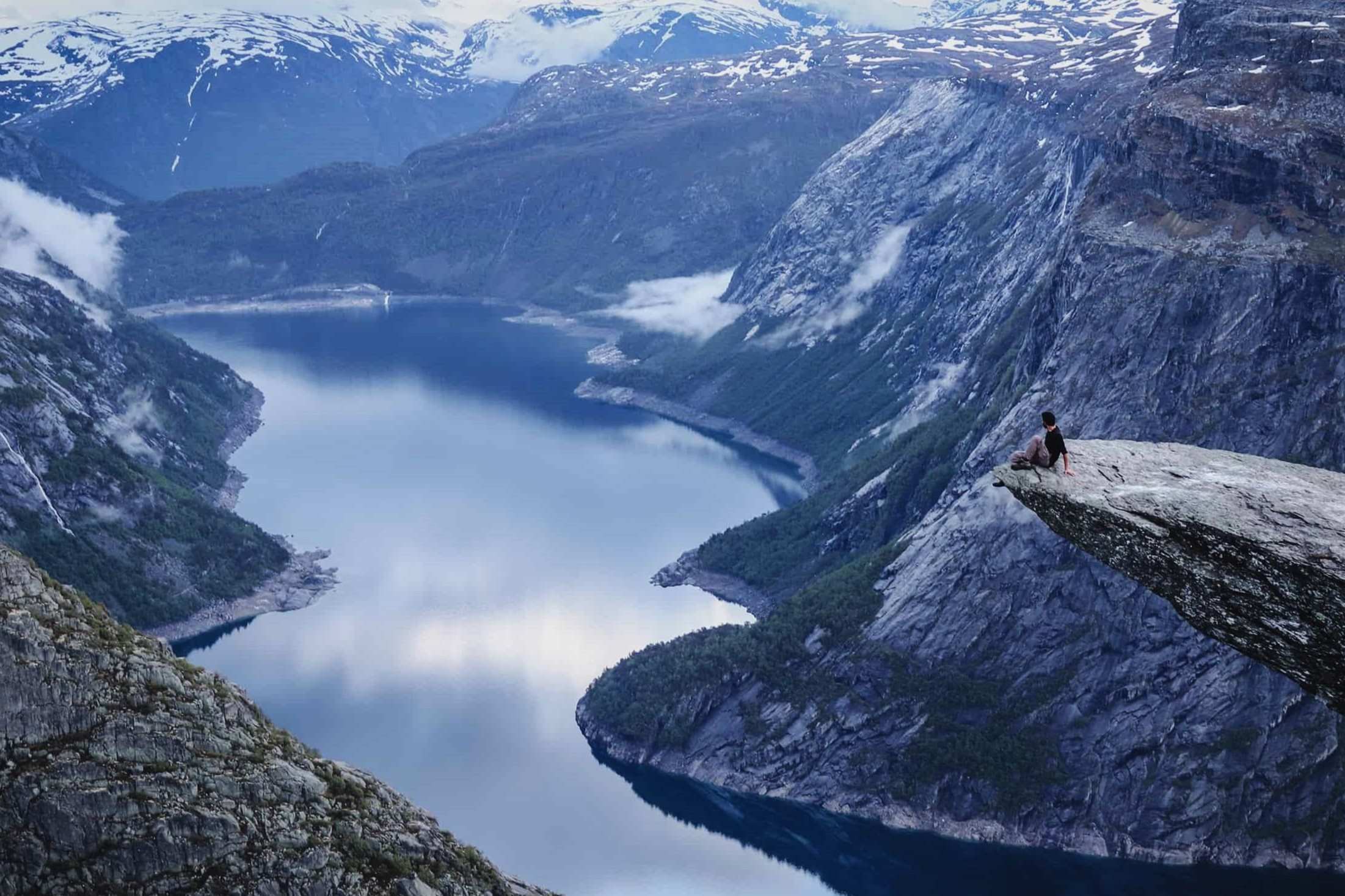 Midnight-Sun-Hike-At-Trolltunga-Norway midnight-sun-hike-at-trolltunga-norway