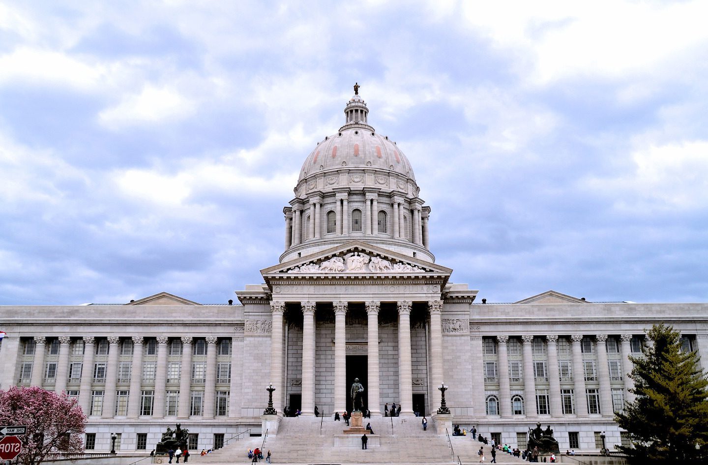 missouri-state-capitol-jefferson-citys-iconic-landmark