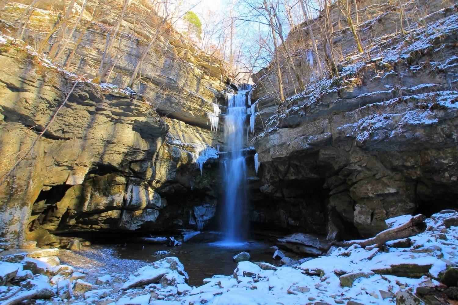 Mysteries-Of-Tennessee8217s-Fall-Creek-Falls-Karst-Formations mysteries-of-tennessees-fall-creek-falls-karst-formations