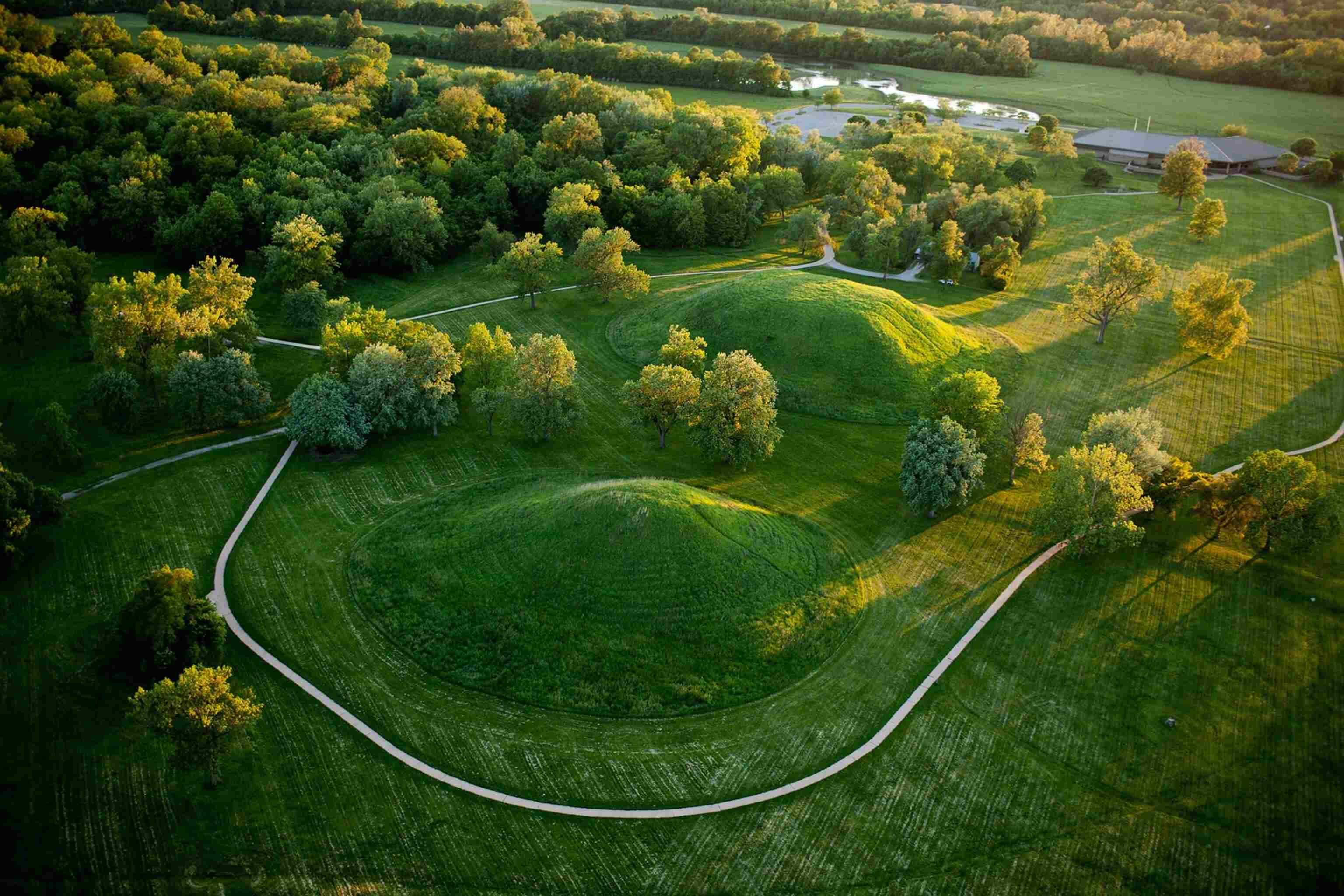 Mysteries-Of-The-Cahokia-Mounds mysteries-of-the-cahokia-mounds
