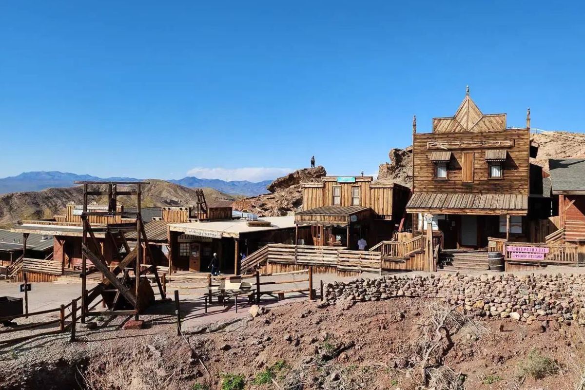Mysteries-Of-The-Silver-Mines-Hidden-Ghost-Towns mysteries-of-the-silver-mines-hidden-ghost-towns